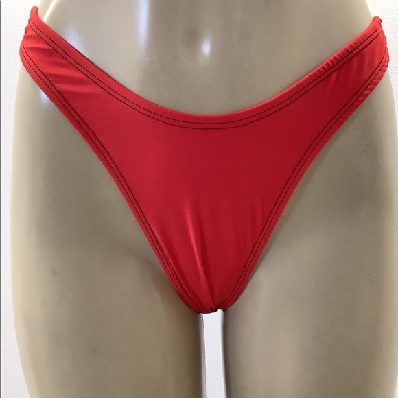 Indecent Proposal Size Small. Made by Zuliana Peekaboo Thong Bikini Set - Picture 7 of 9